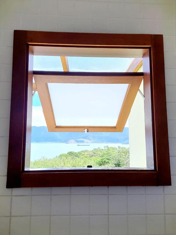 Residencia Em Condom, 1 Ou 2 Suites, Vista Para O Mar, Praia Do Curral, Ilhabela Εξωτερικό φωτογραφία