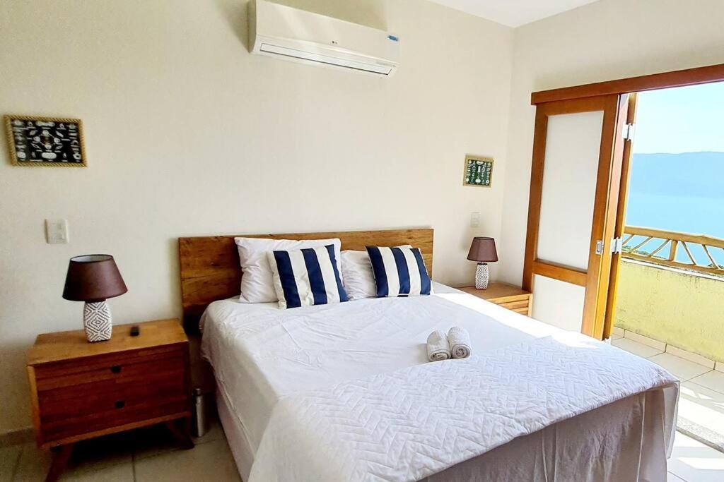 Residencia Em Condom, 1 Ou 2 Suites, Vista Para O Mar, Praia Do Curral, Ilhabela Εξωτερικό φωτογραφία