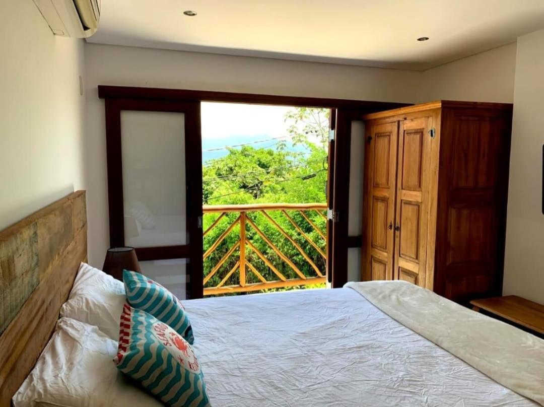 Residencia Em Condom, 1 Ou 2 Suites, Vista Para O Mar, Praia Do Curral, Ilhabela Εξωτερικό φωτογραφία